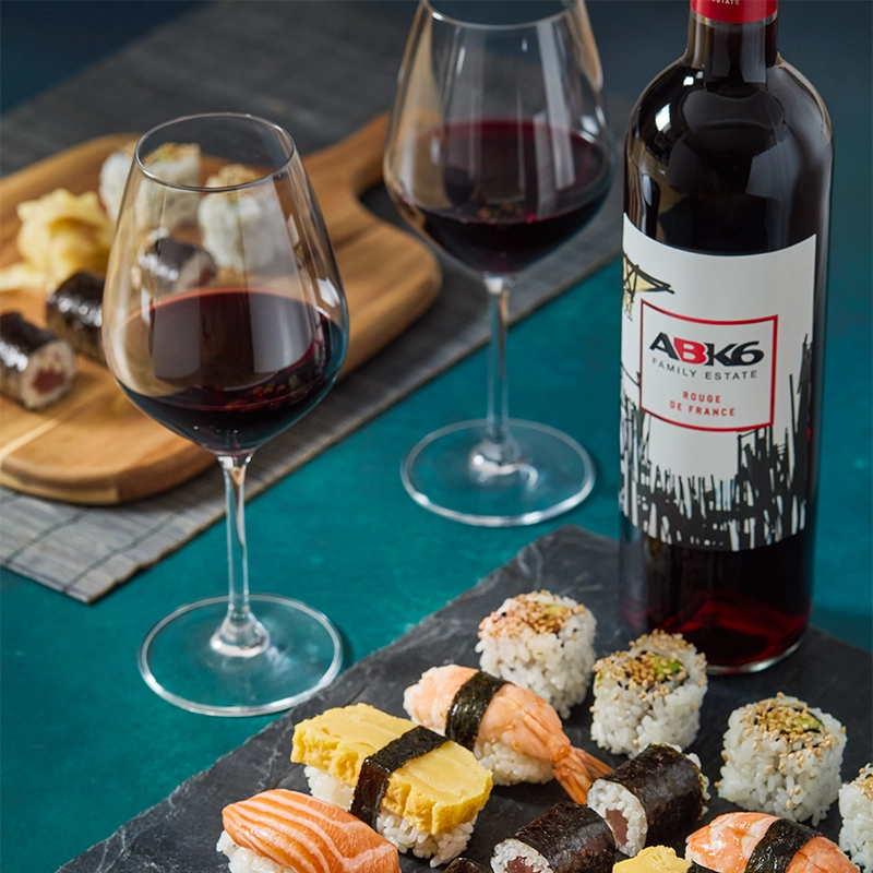 ABK6-Familyestate-rougedefrance-lifestyle.webp